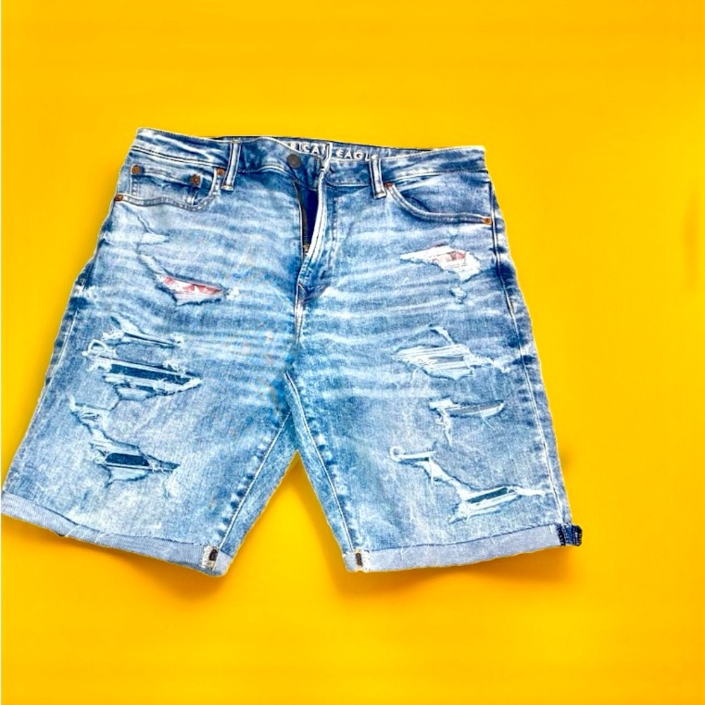 AMERICAN EAGLE 🦅 
JEAN SHORTS